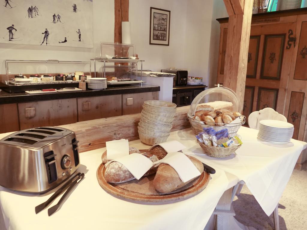 Hotel Kernen Gstaad Ngoại thất bức ảnh