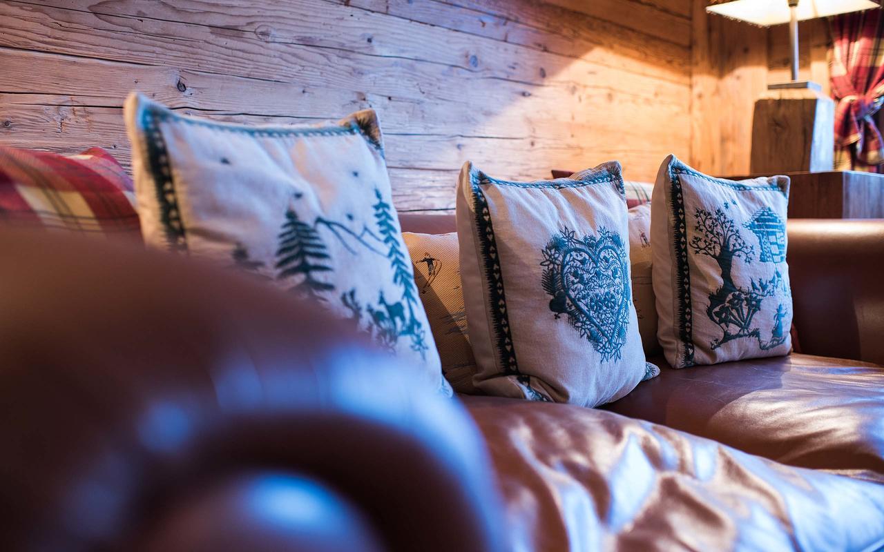 Hotel Kernen Gstaad Ngoại thất bức ảnh