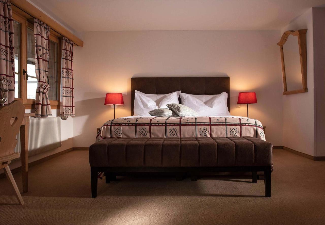 Hotel Kernen Gstaad Ngoại thất bức ảnh